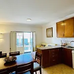 Apartment Bicos 7 - Shared Pool - 6 Guests - Albufeira